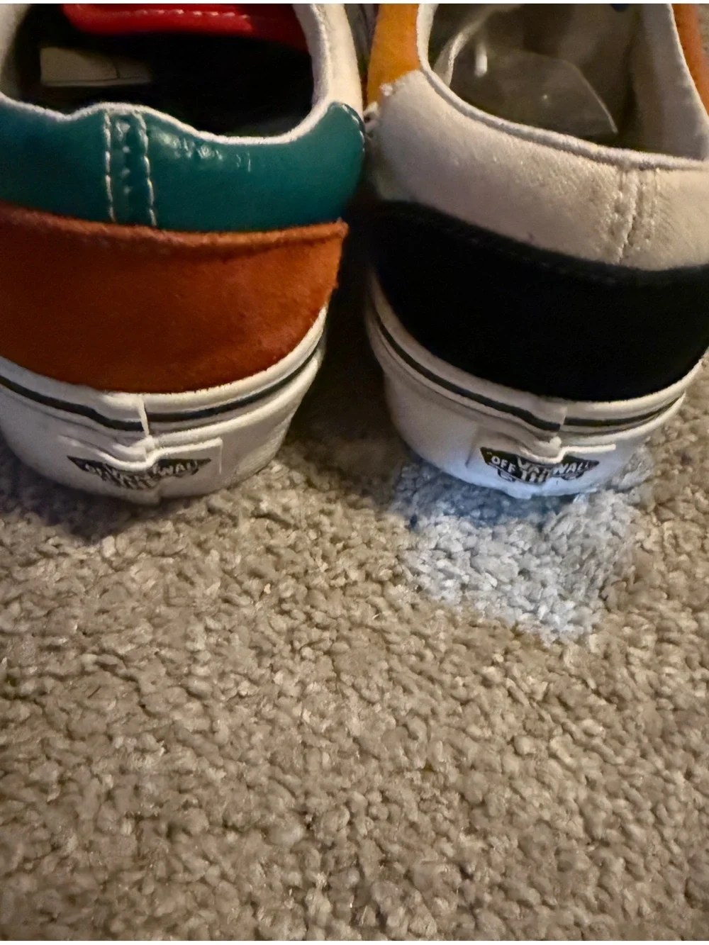 Vans top contrasting these